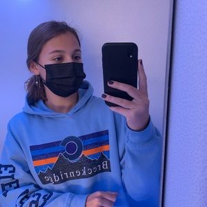 Meet your Posher, Isabella